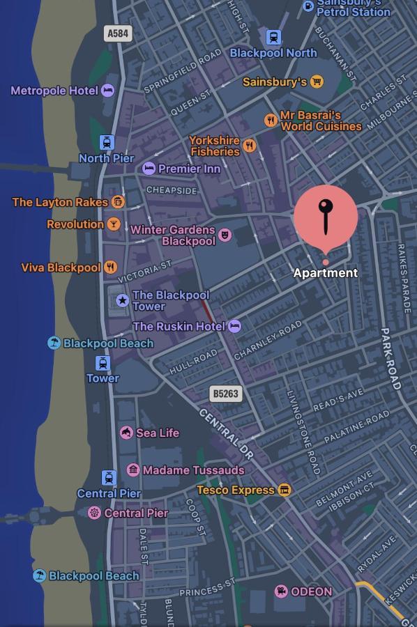 Safari Apartment, Free Parking, 10Min Walk To Blackpool Tower, Sleeps 12 Exterior foto